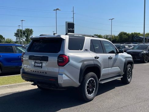 Used 2025 Toyota 4Runner TRD Off-Road Premium w/ Tow Technology Package AWD/4WD image 7