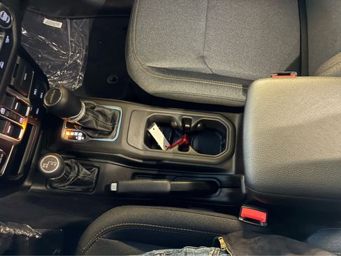 New 2026 Jeep Gladiator Sport image 23