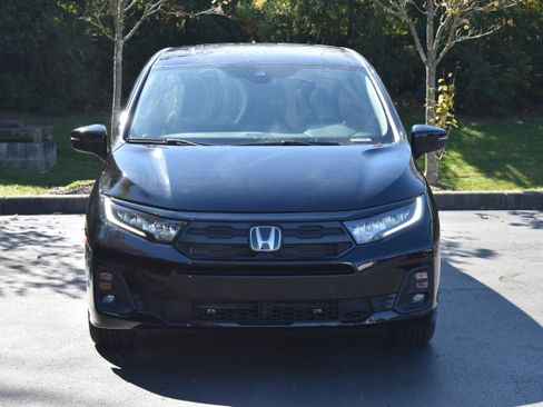 New 2026 Honda Odyssey EX-L image 2