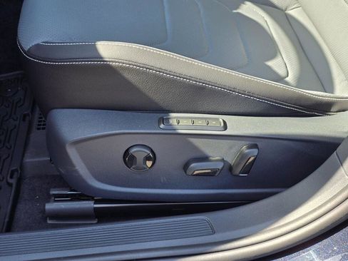 New 2026 Volkswagen Jetta SEL FWD image 19