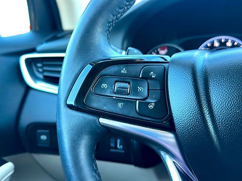 Used 2022 Buick Enclave Avenir w/ Avenir Technology Package image 30