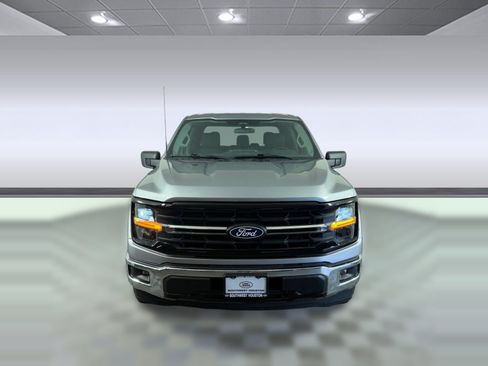 Used 2025 Ford F150 XLT w/ Equipment Group 301A Standard RWD image 5