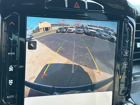 Used 2023 RAM 1500 Big Horn AWD/4WD image 25