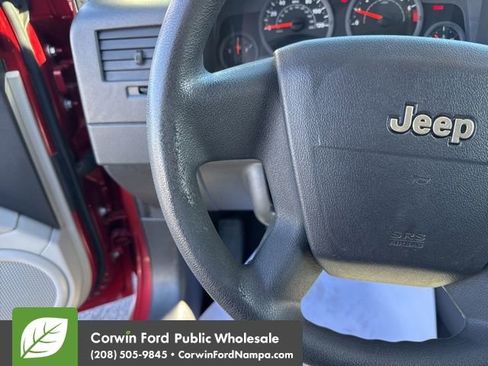 Used 2007 Jeep Compass Sport image 15