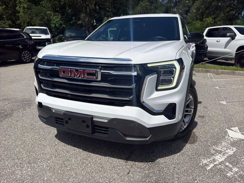 Used 2025 GMC Terrain Elevation FWD image 3
