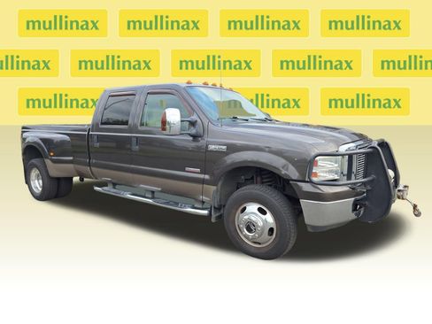 Used 2006 Ford F350 Lariat AWD/4WD image 1