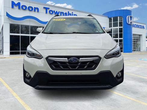 Used 2021 Subaru Crosstrek 2.5i Limited w/ Moonroof Package 2 AWD/4WD image 2