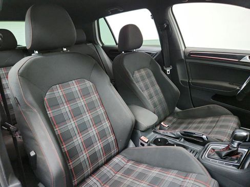 Used 2017 Volkswagen GTI S FWD image 24