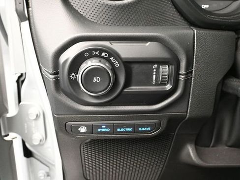 Used 2024 Jeep Wrangler Unlimited Rubicon 4xe AWD/4WD image 34