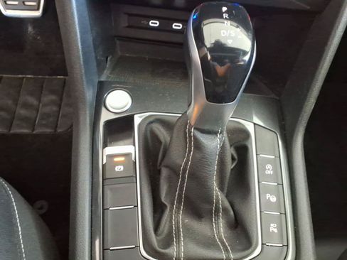 Used 2022 Volkswagen Tiguan SEL R-Line AWD/4WD image 28