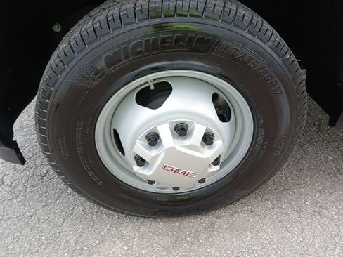 Used 2026 GMC Sierra 3500 Pro AWD/4WD image 58