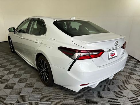 Certified 2023 Toyota Camry SE image 7