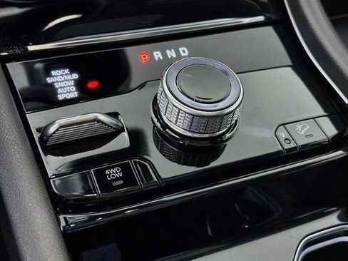 Used 2023 Jeep Grand Cherokee 4WD 4xe image 11