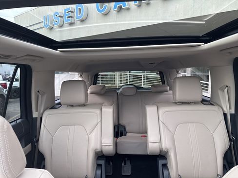 Used 2024 Ford Expedition Max Limited image 14