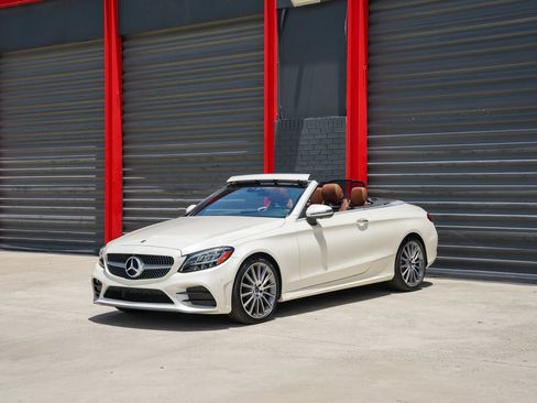 Used 2023 Mercedes-Benz C 300 Cabriolet image 1