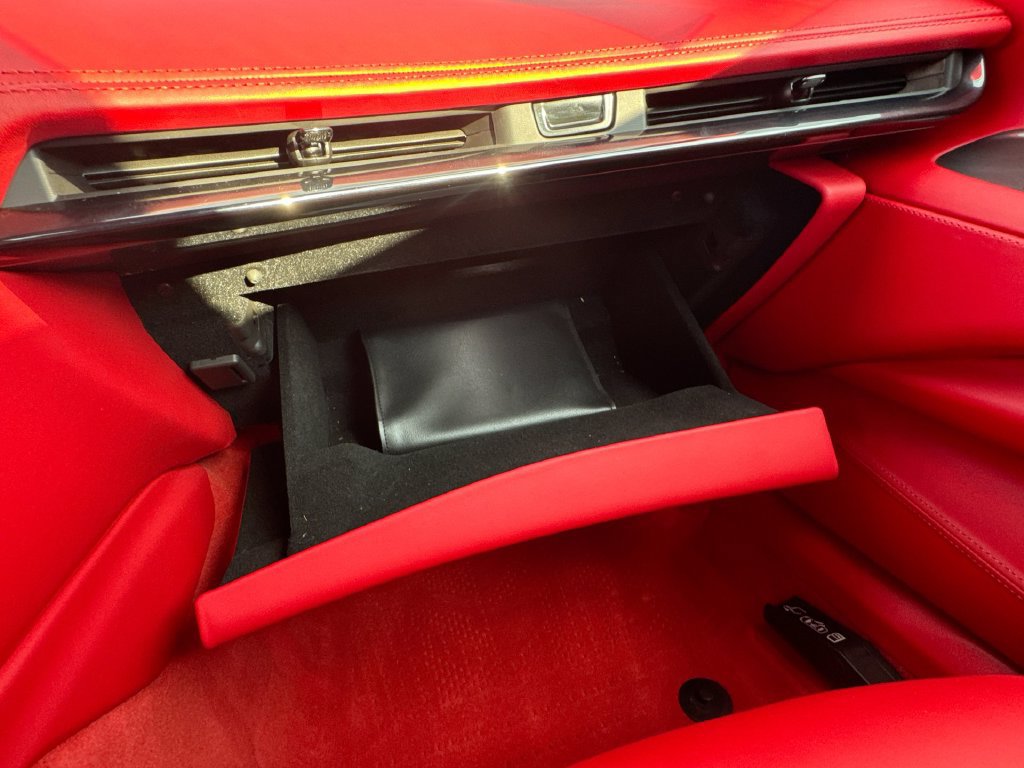 Used 2025 Chevrolet Corvette Z06 w/ Stealth Interior Trim Package RWD image 32