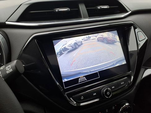 Used 2021 Chevrolet TrailBlazer LT w/ Sun and Liftgate Package image 20