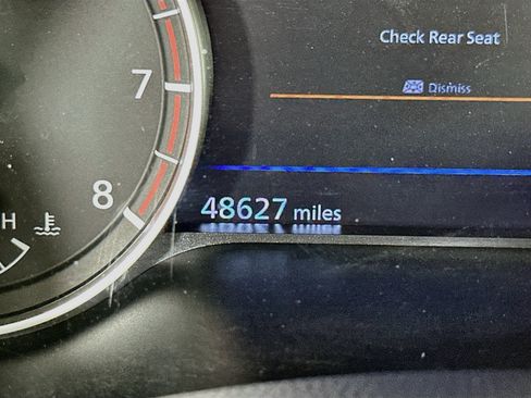 Used 2025 Nissan Altima 2.5 SV FWD image 19