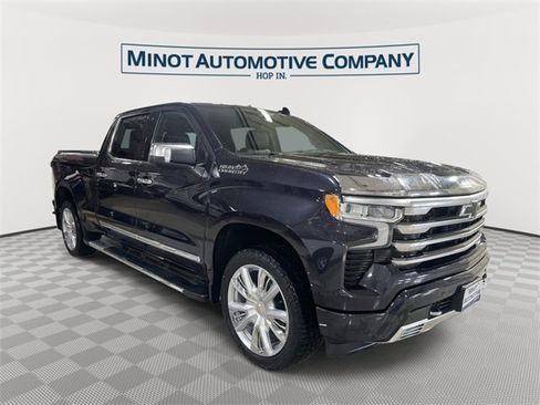 Used 2024 Chevrolet Silverado 1500 High Country w/ Technology Package image 1