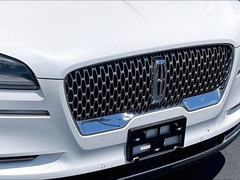 Used 2023 Lincoln Aviator 2WD image 34