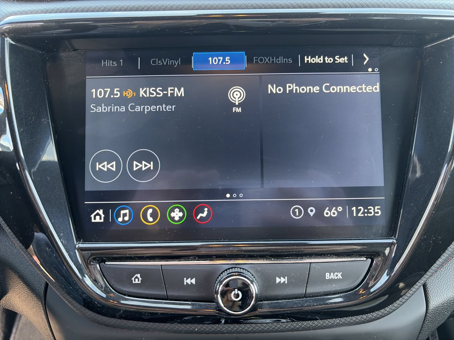 Used 2023 Chevrolet TrailBlazer RS w/ Sun and Liftgate Package AWD/4WD image 15