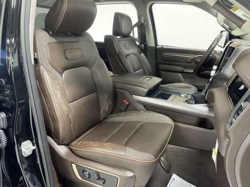 Used 2025 RAM 1500 Limited image 27