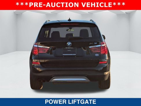 Used 2017 BMW X3 sDrive28i image 5