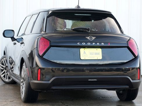 Used 2025 MINI Cooper S image 6