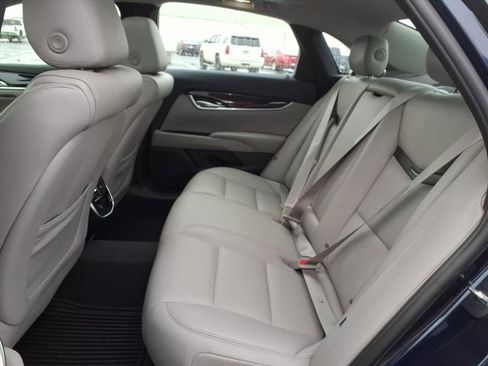 Used 2016 Cadillac XTS Luxury w/ Driver Awareness Package image 10