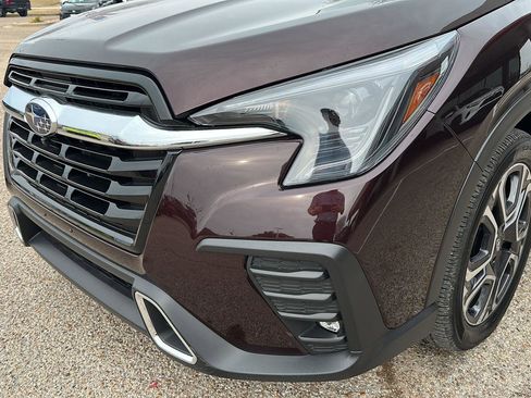 Used 2025 Subaru Ascent Touring image 12