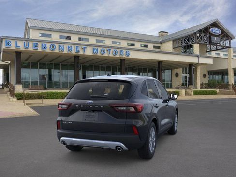New 2026 Ford Escape Active image 8