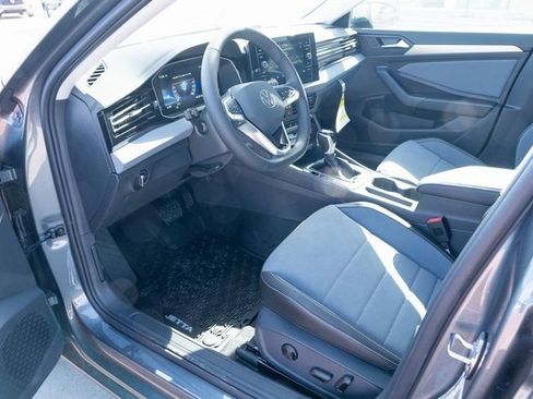 New 2026 Volkswagen Jetta SE image 16