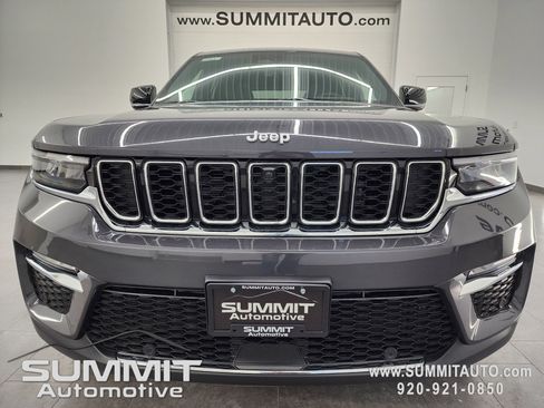 New 2025 Jeep Grand Cherokee Limited w/ Luxury Tech Group II image 26