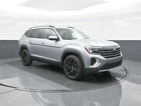 New 2026 Volkswagen Atlas SE AWD/4WD image 1