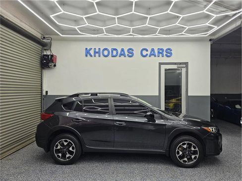 Used 2019 Subaru Crosstrek 2.0i Premium image 5