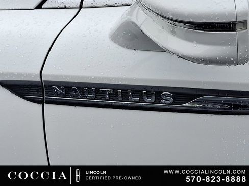Certified 2023 Lincoln Nautilus Reserve AWD/4WD image 30