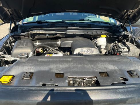 Used 2019 RAM 1500 Warlock AWD/4WD image 25