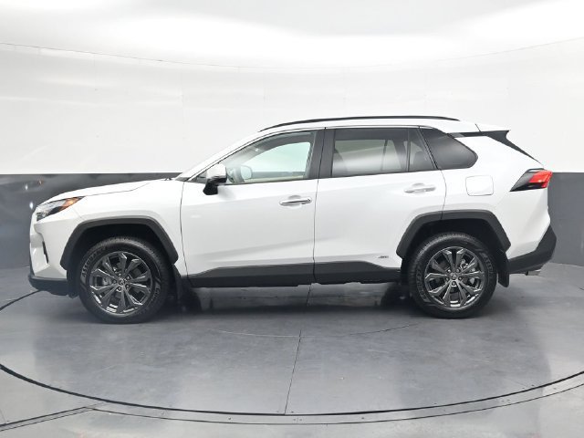 Used 2024 Toyota RAV4 Limited AWD/4WD image 8