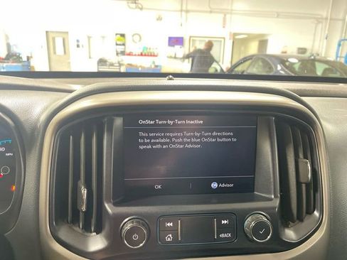Used 2020 Chevrolet Colorado Z71 w/ LPO, Premium Interior Package AWD/4WD image 18