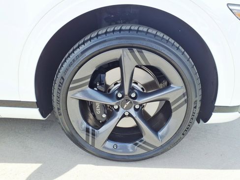 Certified 2026 Genesis GV70 3.5T Sport Prestige AWD/4WD image 9
