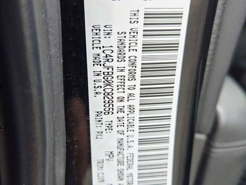 Used 2019 Jeep Grand Cherokee Limited image 40