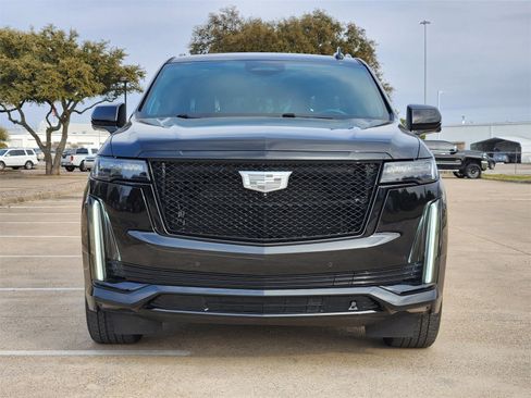 Used 2021 Cadillac Escalade Sport w/ Driver Assist Tech Package image 7