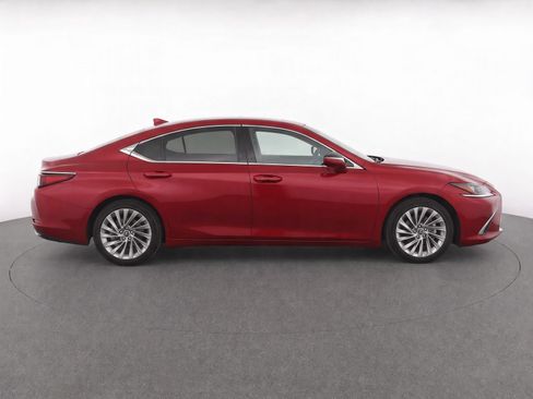 Used 2021 Lexus ES 350 Ultra Luxury w/ Accessory Package 2 FWD image 4