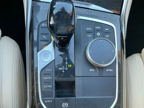 Used 2019 BMW 330i Sedan image 36