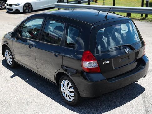 Used 2008 Honda Fit image 4