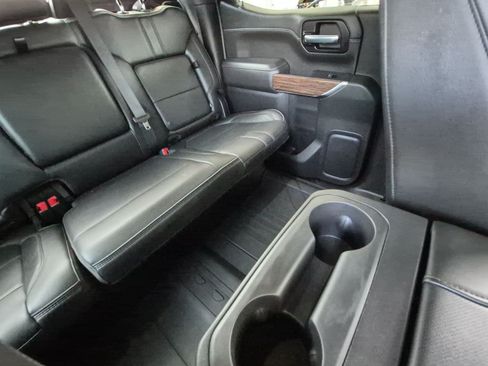 Used 2020 Chevrolet Silverado 1500 High Country w/ Technology Package AWD/4WD image 7