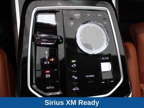 Used 2023 BMW 760i xDrive image 18