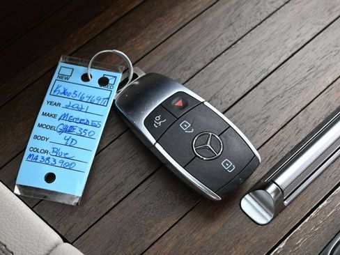 Used 2021 Mercedes-Benz GLE 350 image 30