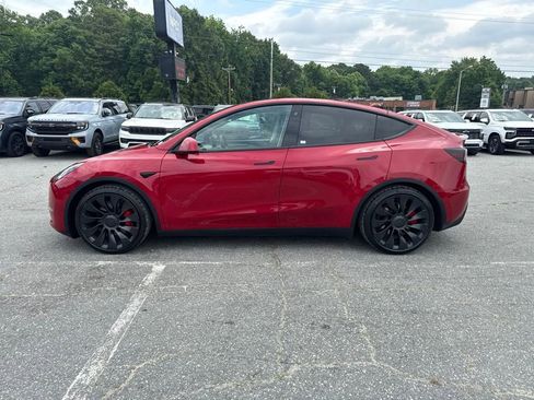 Used 2022 Tesla Model Y Performance AWD/4WD image 2