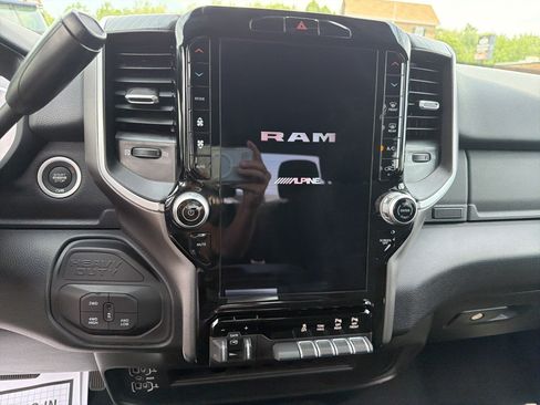Used 2026 RAM 2500 Big Horn AWD/4WD image 16